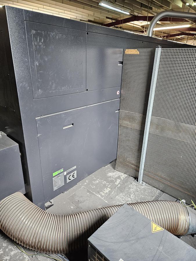 Used 2018 Amada FLC3015 AJ-C2R