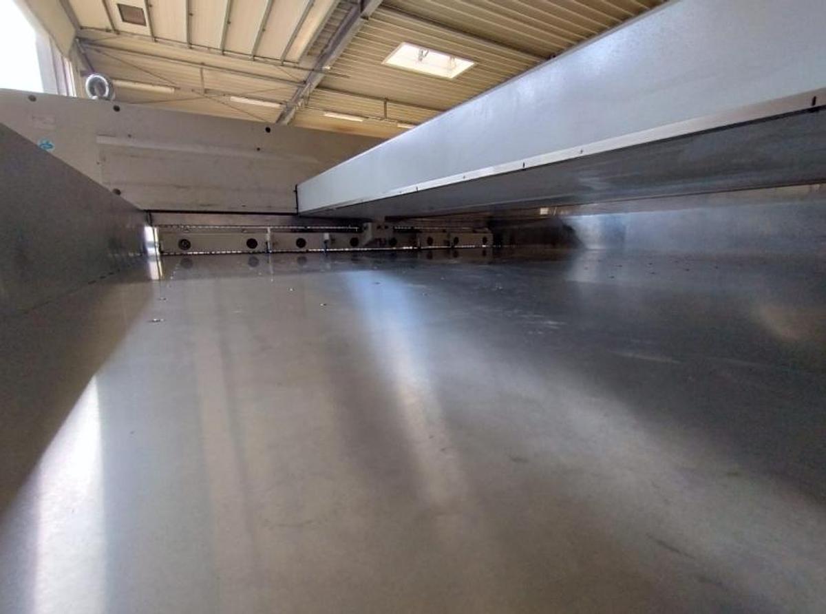 Used 2004 Eurocutter 2600 Postpress Machine
