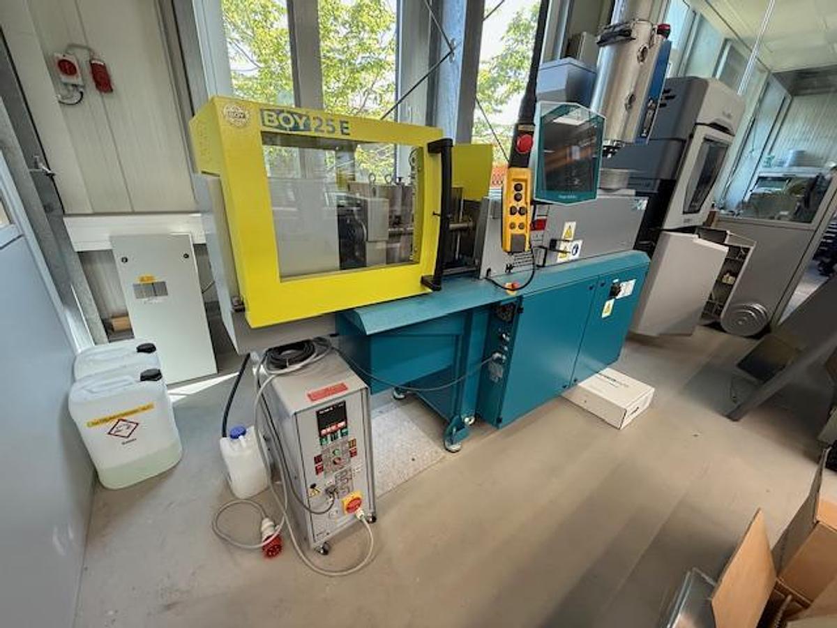Used BOY 25 E