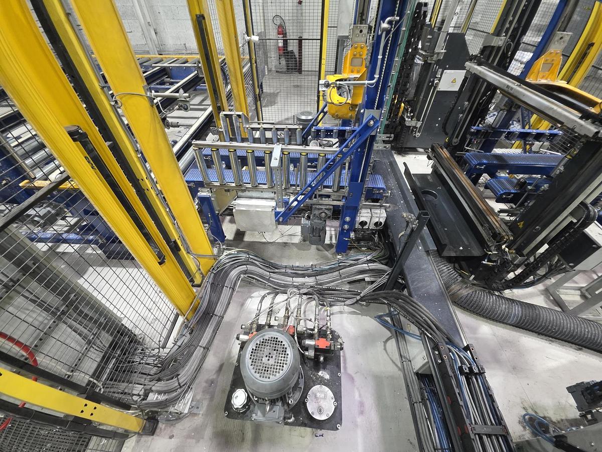 Used Tentoma RoRo StretchPack Semi-flow Packaging Machine