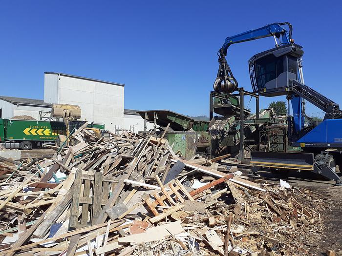 Used 2004 plant for waste wood processing