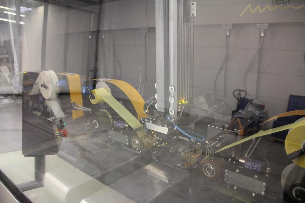 Used 2010 Automated Surface Finishing Line with Güdel Transport System