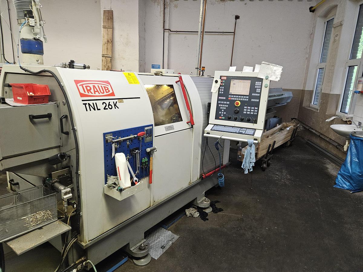 Used 2005 Traub TNL 26K