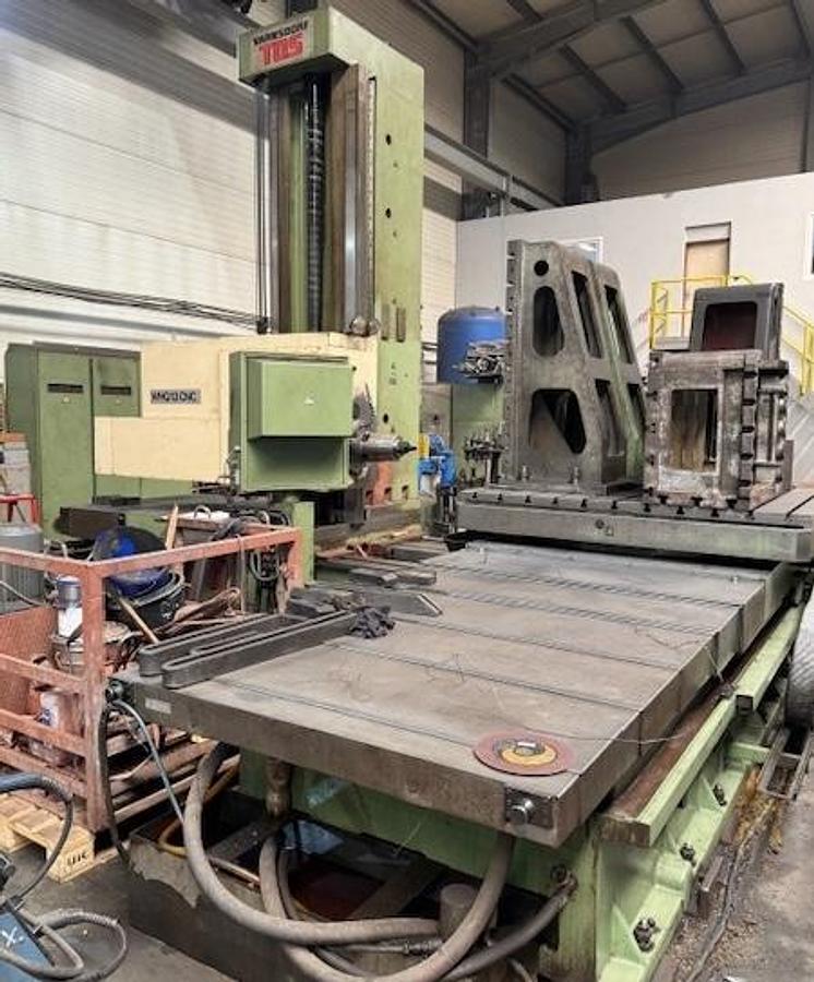 Used 1995 TOS WHQ 13.8 CNC