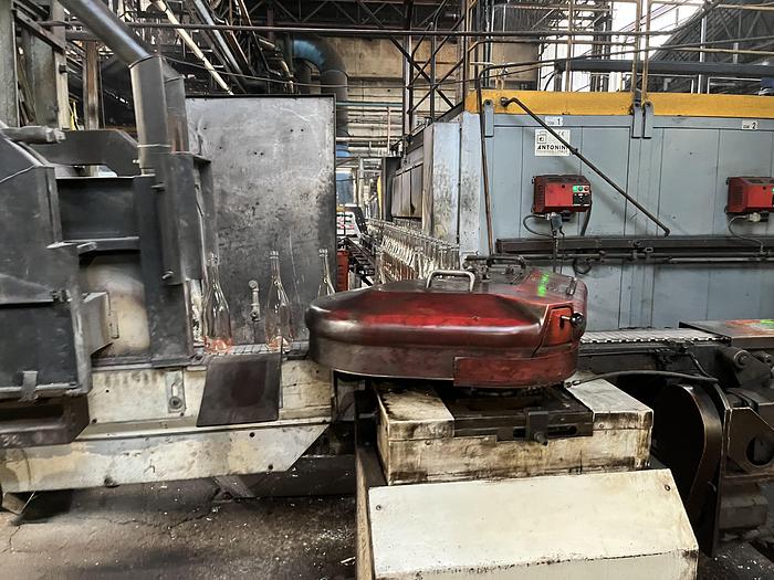 Used EMHART IS10 - EF 5 1/2 '' DG LH Hotend glass production line