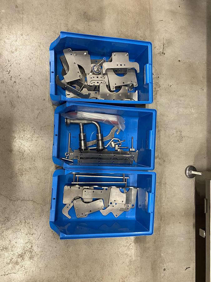 2025  LOWA GmbH Abfüll- und Verschließsysteme  Capping Machine  WK12-17