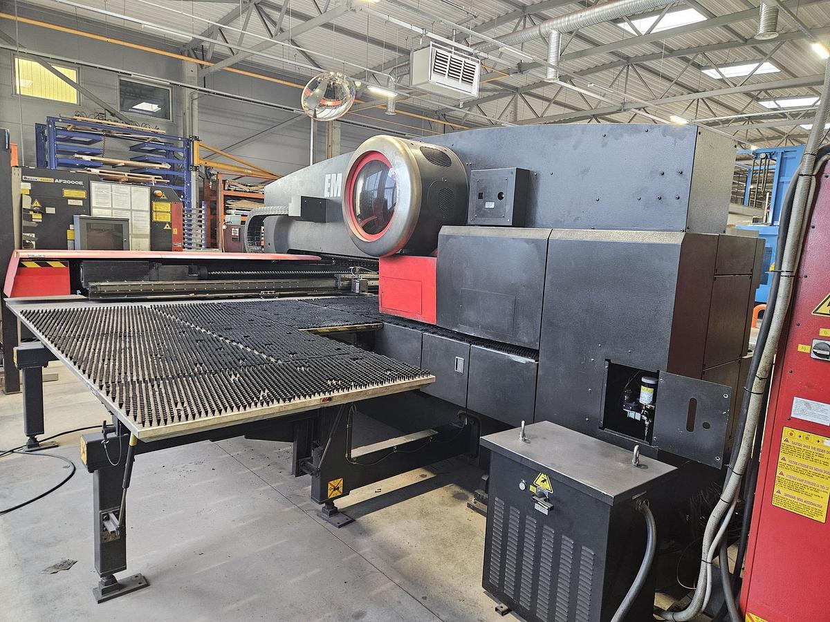 Used 2004 AMADA EM2510NT