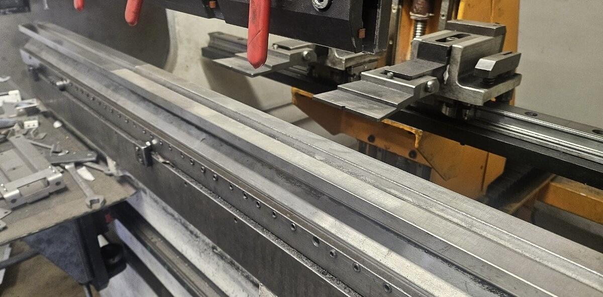 Used 2007 Ermaksan CNC HAP 1270x35