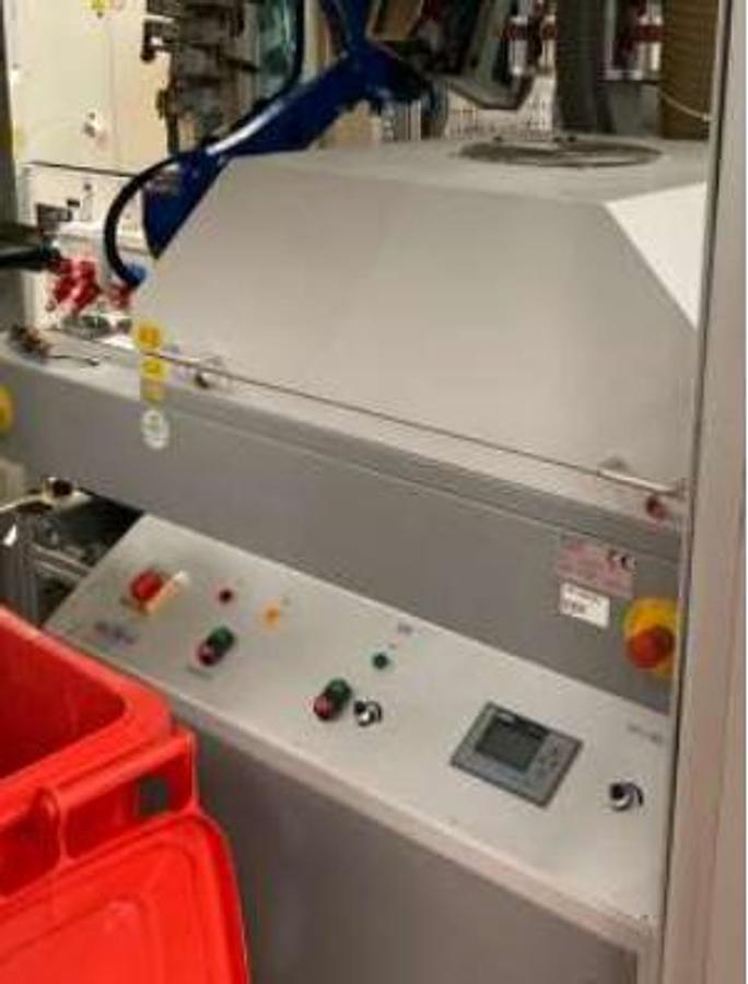 Used 2016 Krauss Maffei 80-180 CX with Yaskawa-Robot MH24 / DX 200 handling and peripherals