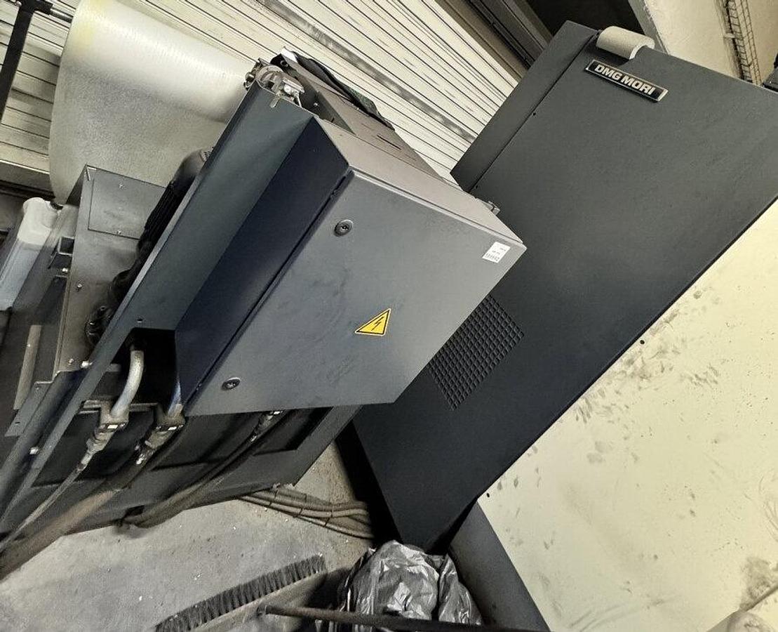Used 2017 DMG MORI DMC 1450 V