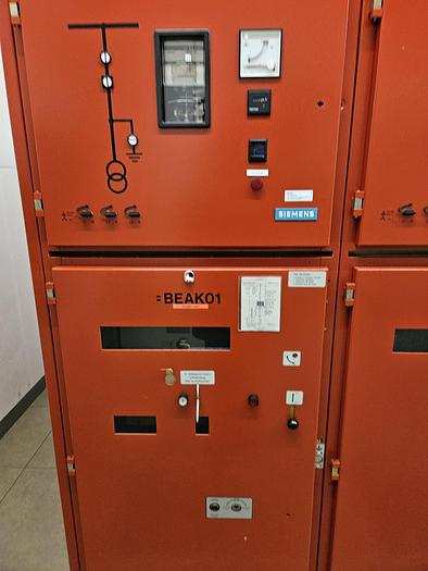 Used 1993 Siemens 88J20  10 kV Switchgear