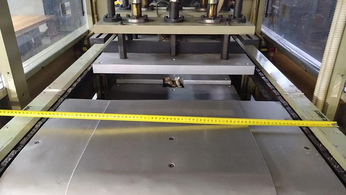 Used 2001 Iluna 900 / 17P