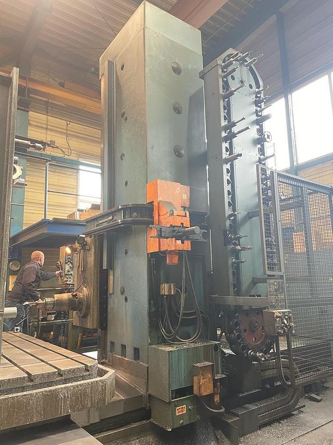 Used 2000 TOS WHQ 13 CNC