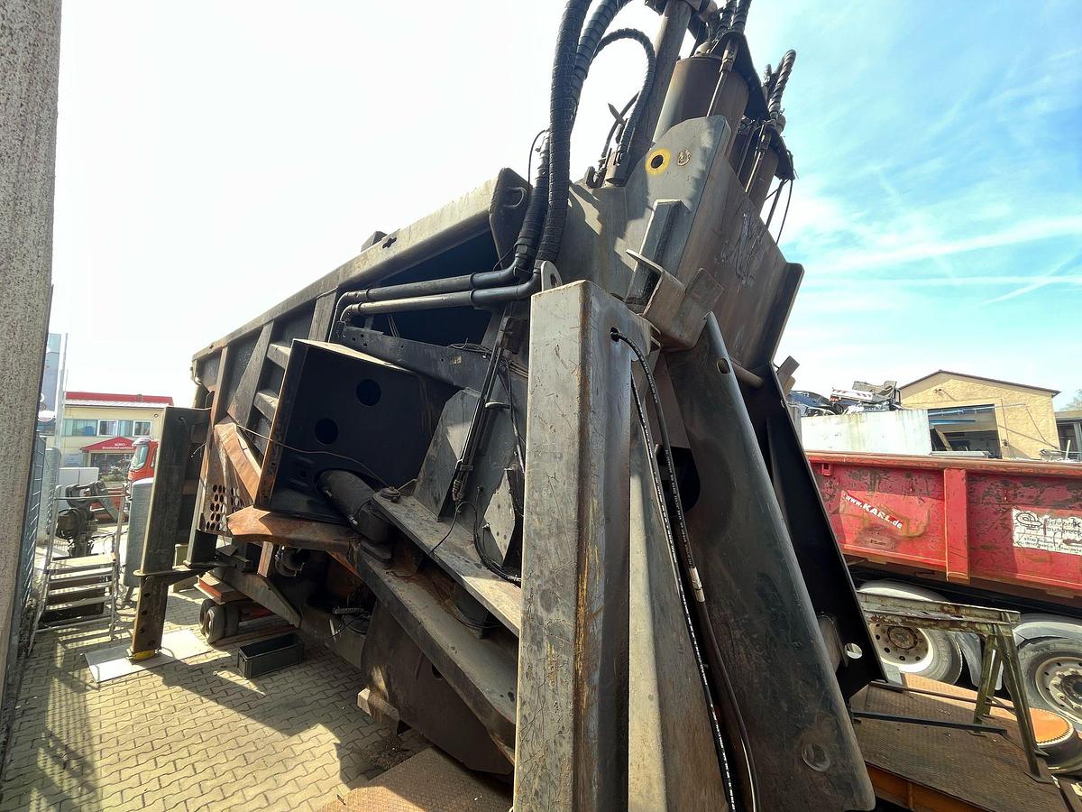 Used Bonfiglioli Scrap shear