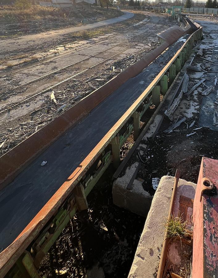 Used Bezner Splitting saw