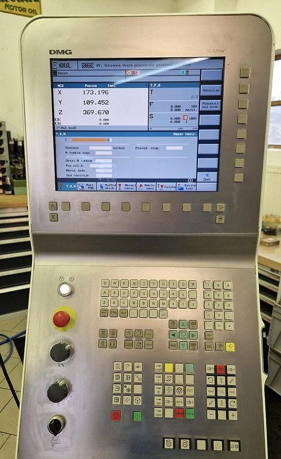 Used 2011 DMG DMU 50 eco