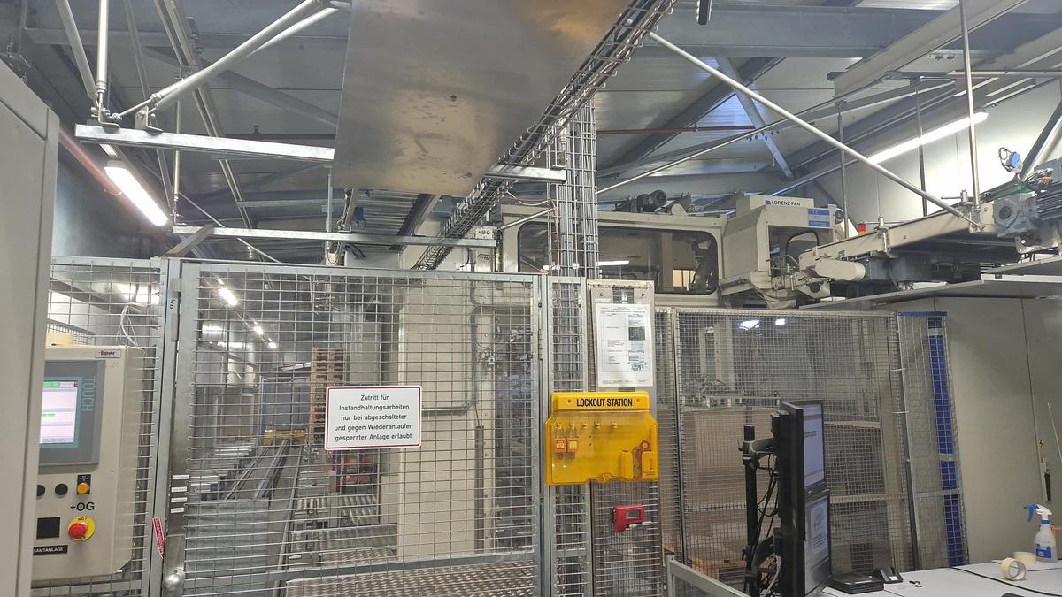 Used 1997 Lorenz Pan Palletizing Systems