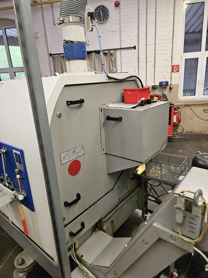 Used 2005 Traub TNL 26K