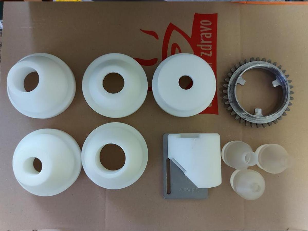 Used 2003 RHEON KN135