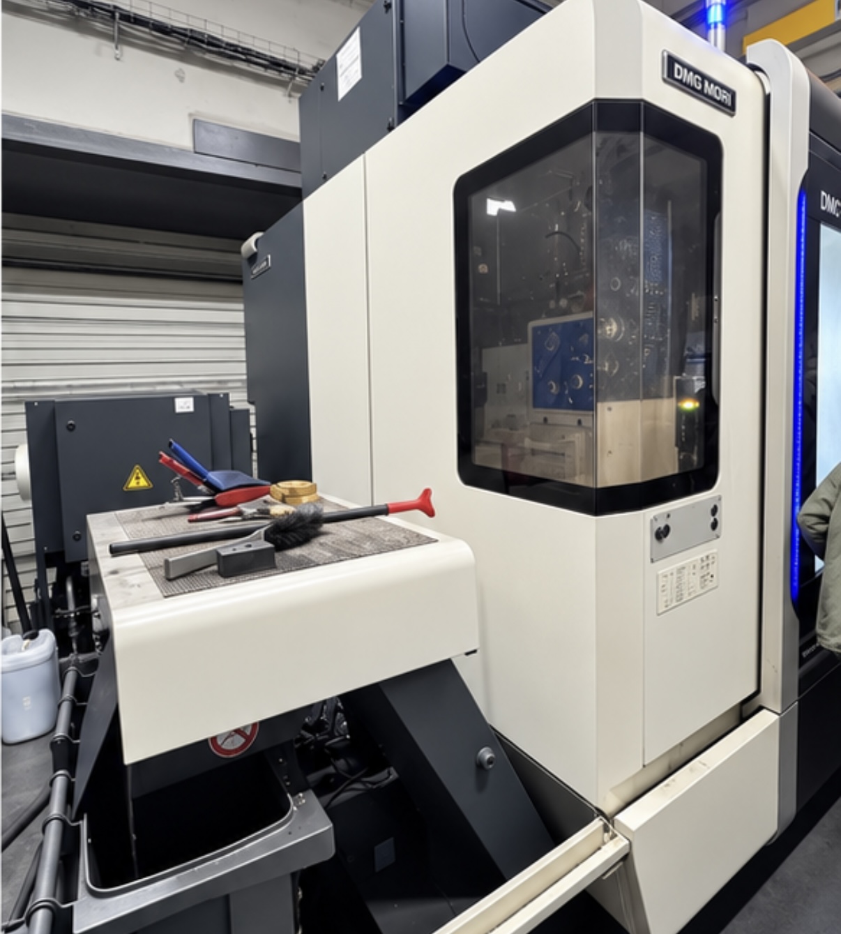 Used 2017 DMG MORI DMC 1450 V
