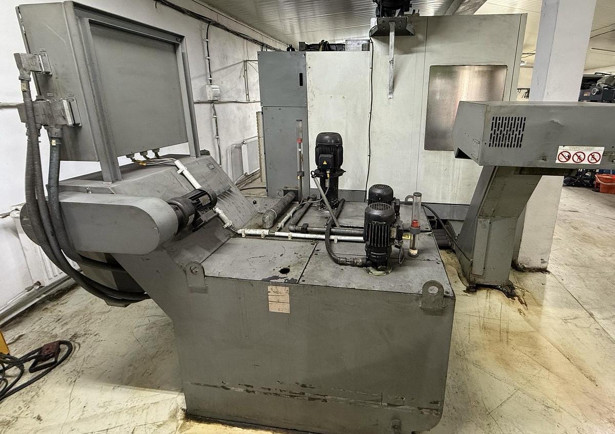 Used 2002 Deckel Maho DMU 80 T