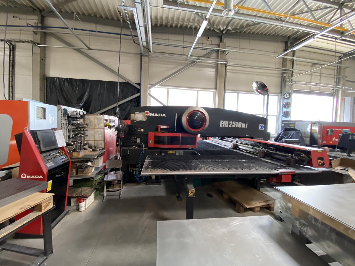Used 2004 AMADA EM2510NT