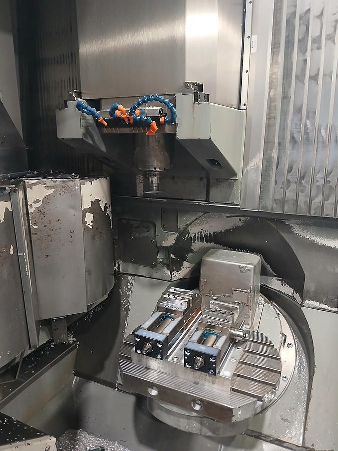 Used 1999 Deckel Maho DMU 50 Evo