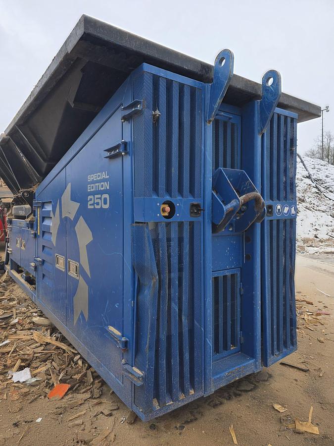 Used 2020 Forus SE 250