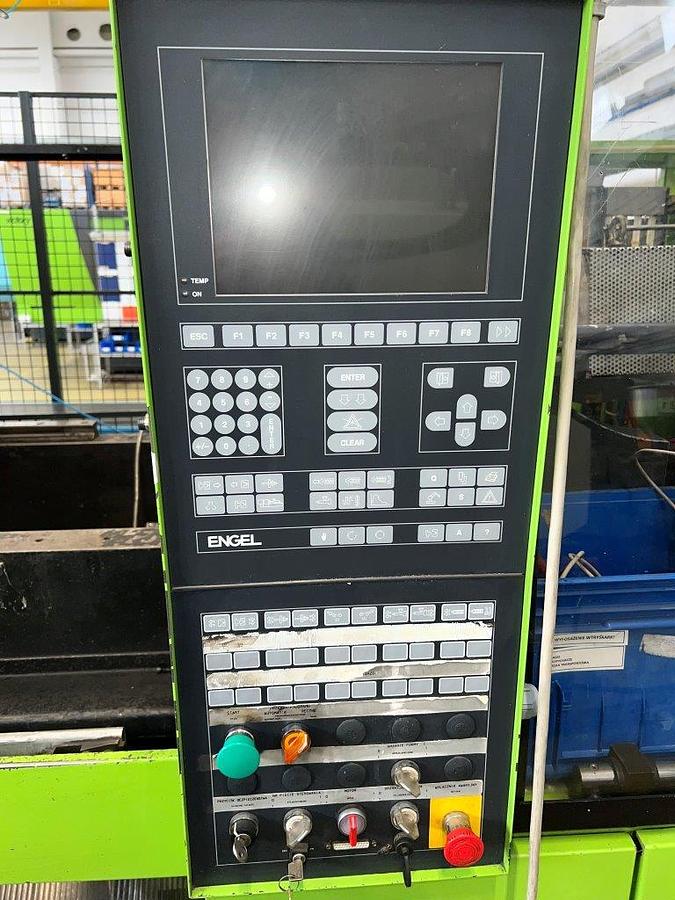 Used 2003  ENGEL  Victory 650/130 Tech