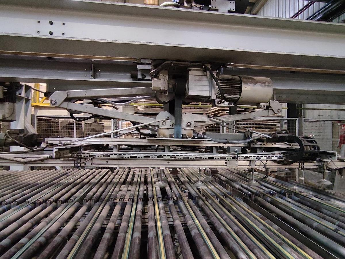 Used 2005 Homag PROFI FR 20/17/45/S Edge Banding Line