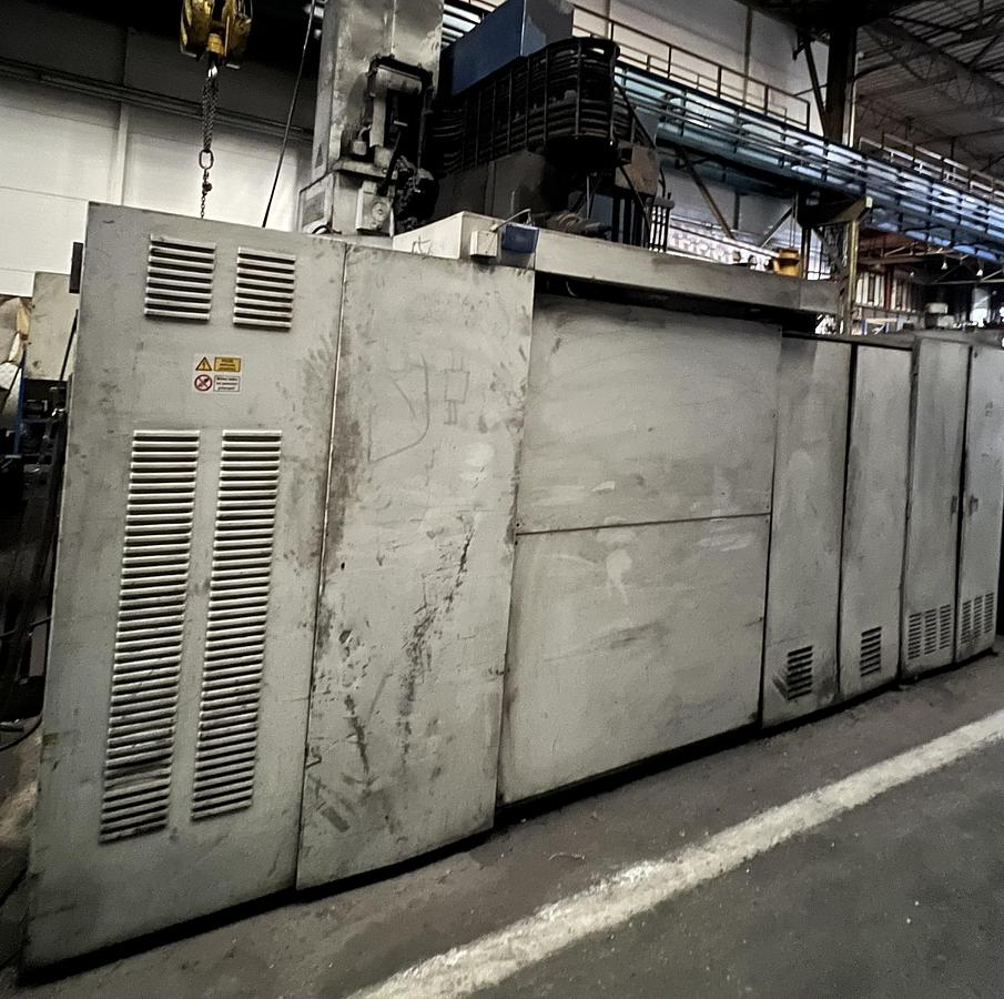 Used TOS SKIQ 12 CNC