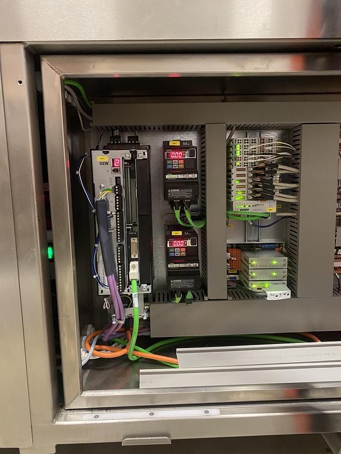 2025  LOWA GmbH Abfüll- und Verschließsysteme  Capping Machine  WK12-17