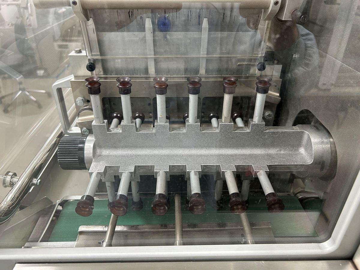 Used 1996 Marchesini MB450 Blister Packaging Machine