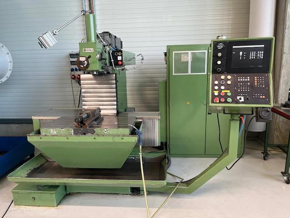 Used 1987 HERMLE UWF851 CNC