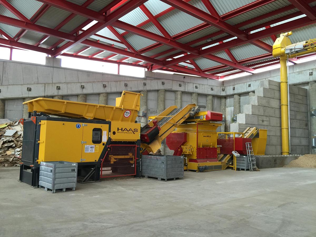 Used 2014 ZERMA  ZPS 2000  Complete Wood Waste Shredding Plant