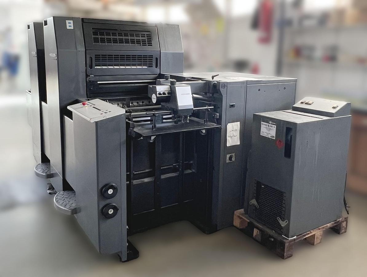 Used 1998 Heidelberg Speedmaster SM 52-2 Two-Color Offset Press