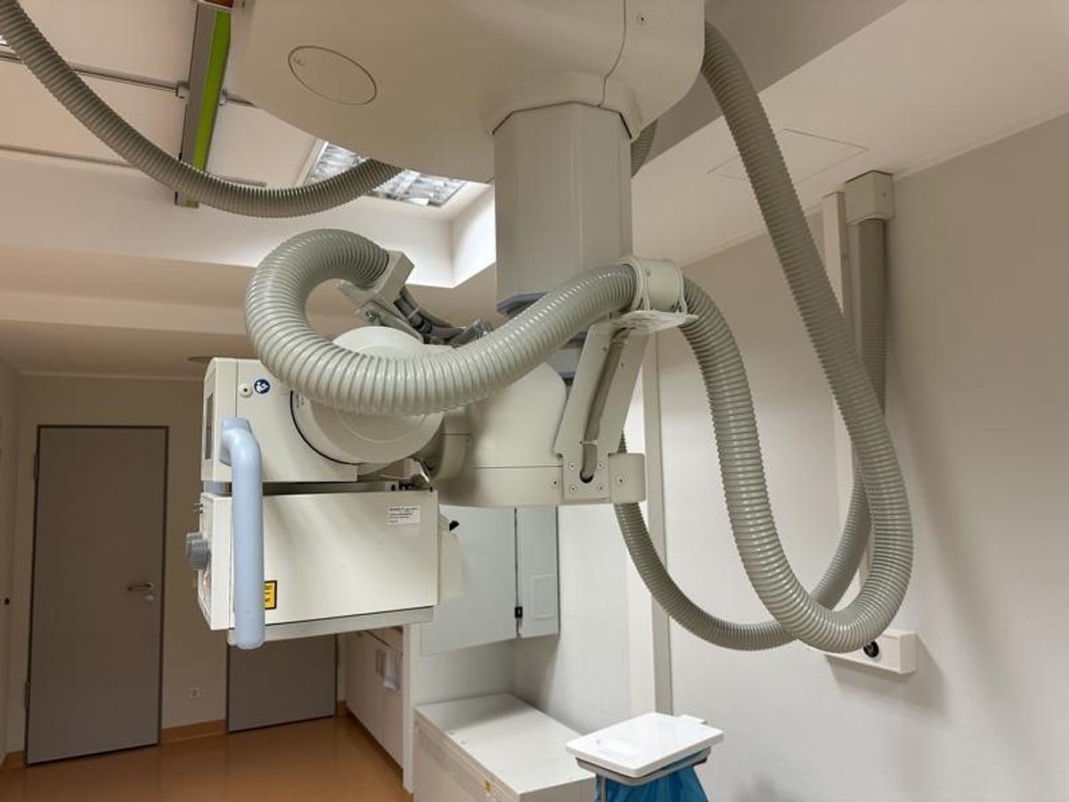 Used - Complete X-Ray Accident Investigation Workstation with Medical Equipment Lot