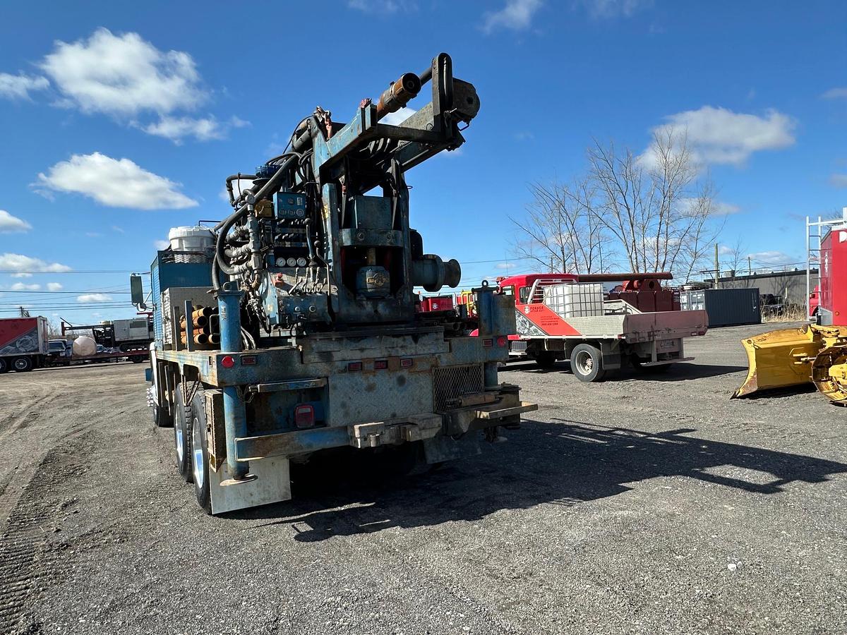 Used 2002 Freight FL80