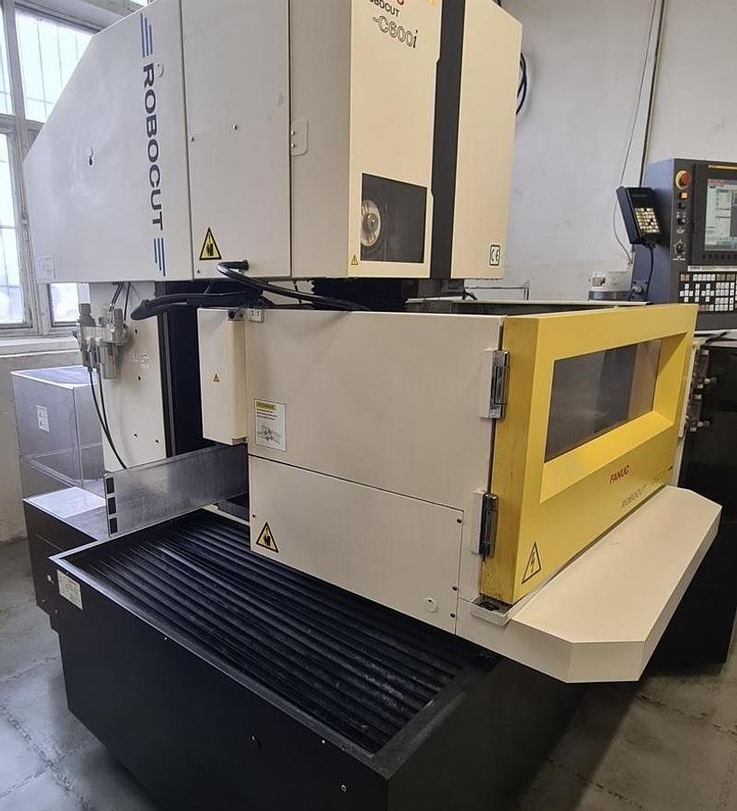 Used 2018 Fanuc Robocut C 600 i