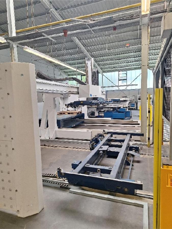 Used 2015 TRUMPF TruPunch 5000 CNC Punching Machine
