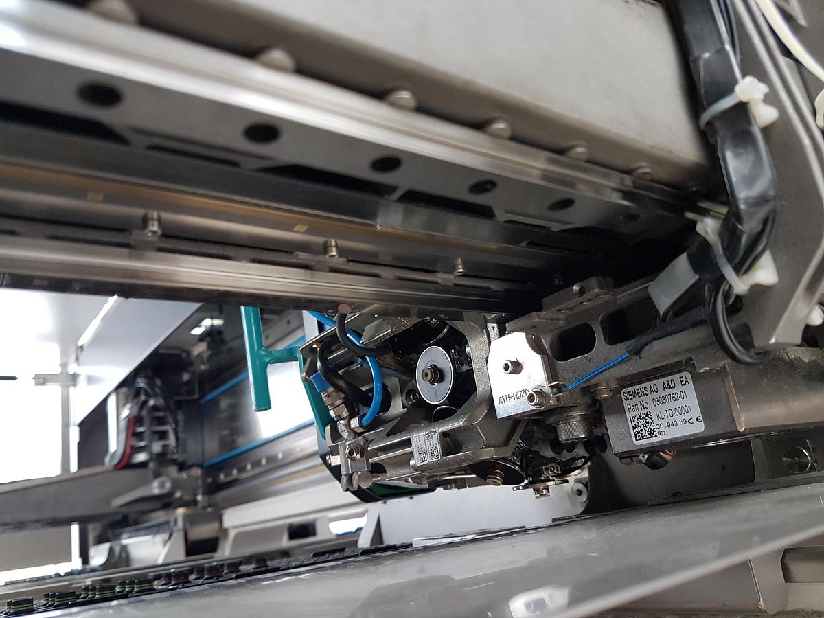 Used Siemens Siplace SMT Machines  Package