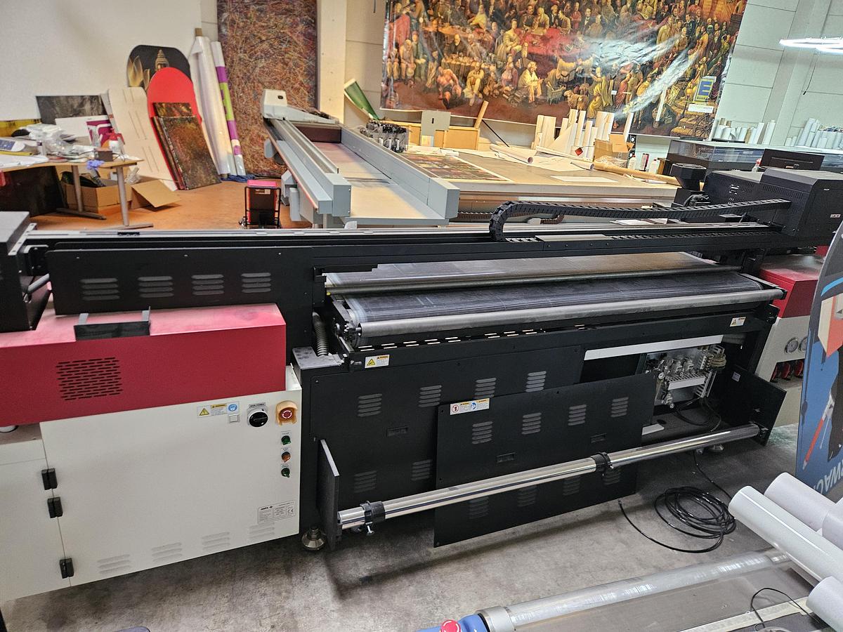 Used 2012 Agfa Anapurna + OCE arizona + printing machines package
