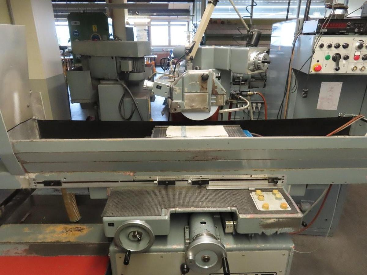 Used 1981 Jung JF 520 Flat and Profile Grinding Machine