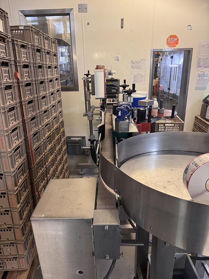 Used Dairy Processing Bundle — Pasteur 2500L/H with Centrifuge and Homogenizer, Bottling Line with Labeling System, and 400L Butter Churn