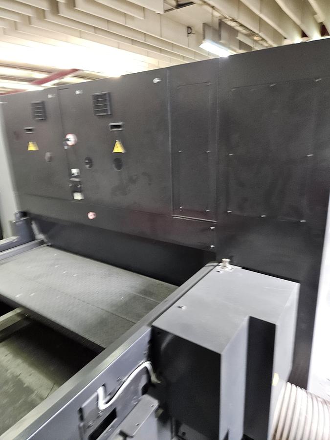 Used 2018 Amada FLC3015 AJ-C2R