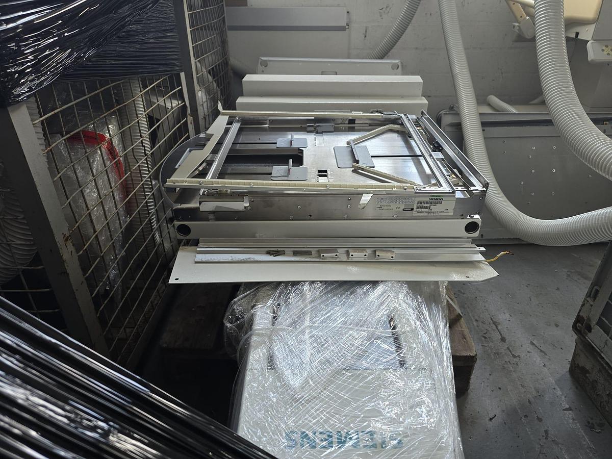 Used - Complete X-Ray Accident Investigation Workstation with Medical Equipment Lot