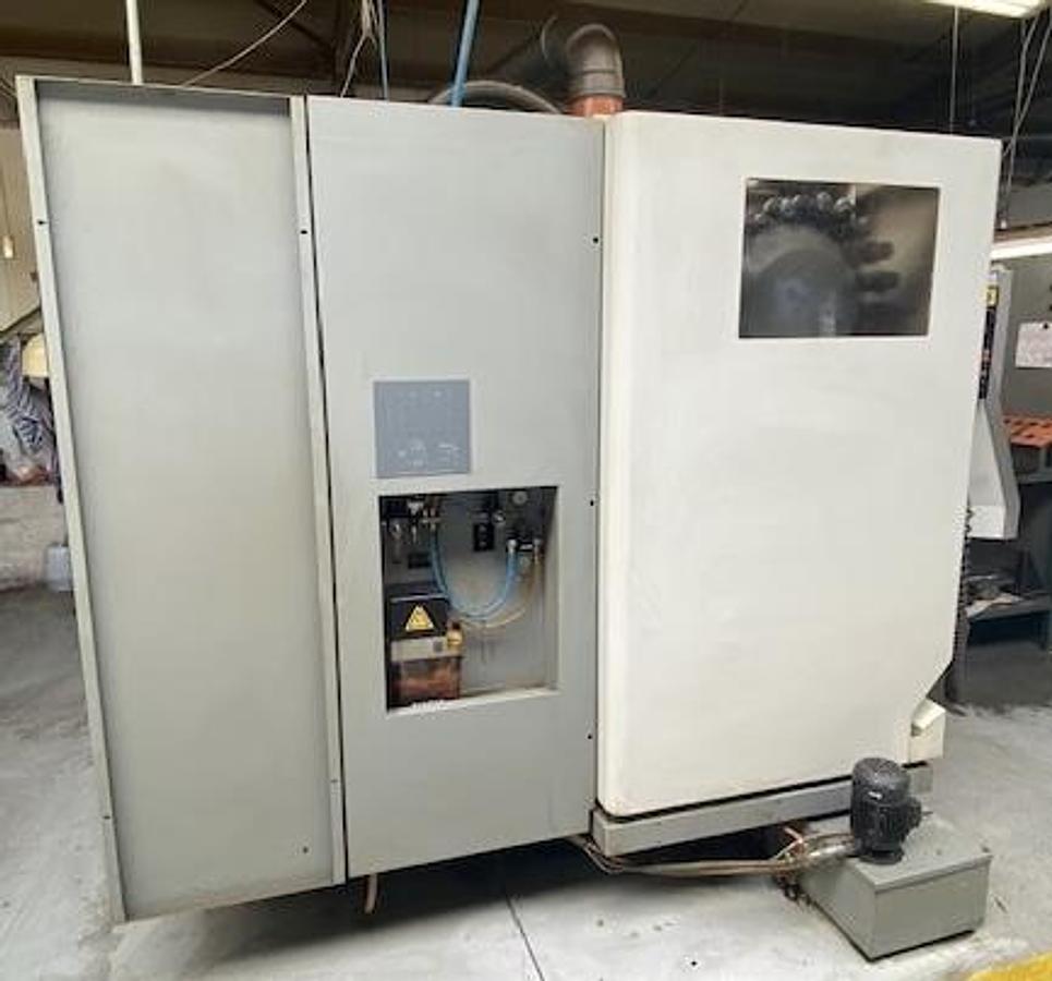 Used 2006 Deckel Maho DMC 635 V