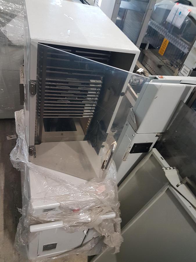 Used Siemens Siplace SMT Machines  Package