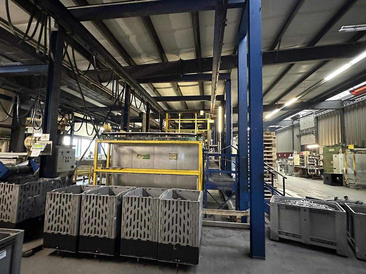 Used 2000 Galvanizing Rack System