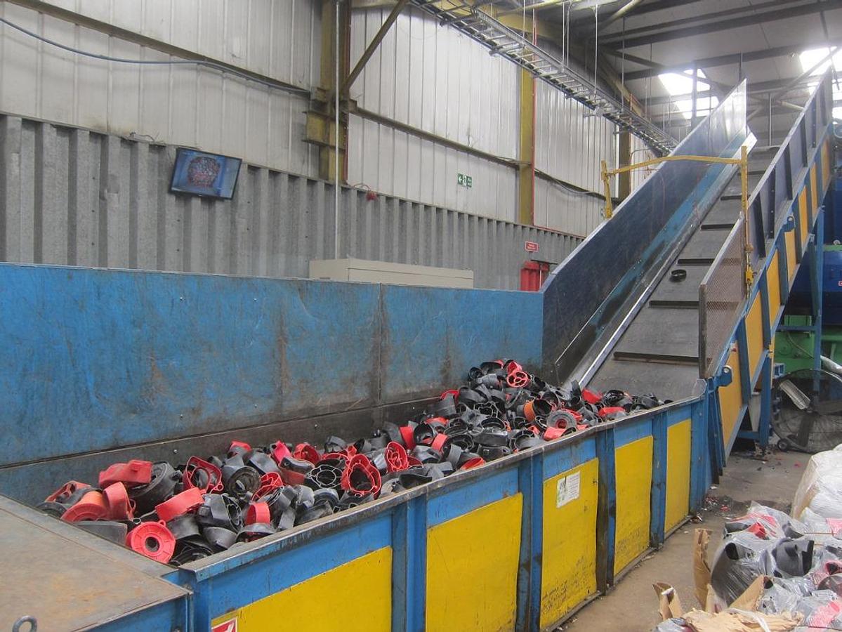 Used  Shred and Granulation line